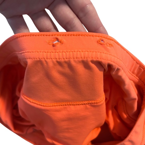 Oiselle Running Shorts Orange Peach Size 6 - Picture 6 of 6